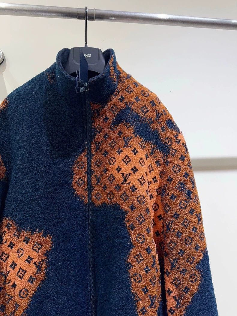 Louis Vuitton LV Tie-Dye Teddy Jacket Fall Winter 2024 Size US L / EU 52-54 / 3 - 2 Thumbnail