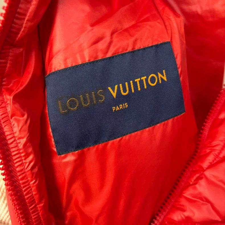 Louis Vuitton Louis Vuitton Red Puffer Vest Size US M / EU 48-50 / 2 - 6 Thumbnail
