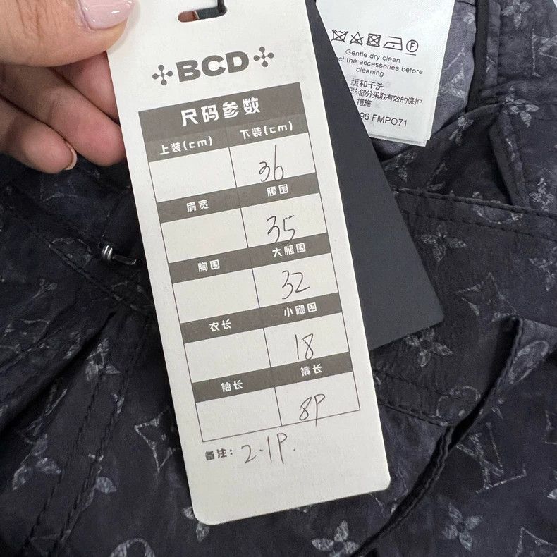 Louis Vuitton Louis Vuitton High-Waisted Trousers for Sale Size US 36 / EU 52 - 6 Thumbnail
