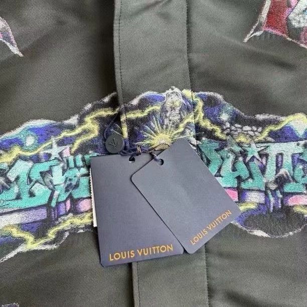 Louis Vuitton Louis Vuitton Graffiti Embroidered Jacket Size US L / EU 52-54 / 3 - 5 Thumbnail