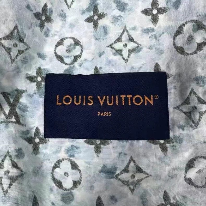 Louis Vuitton Louis Vuitton Blue Hooded Jacket Size US M / EU 48-50 / 2 - 3 Thumbnail