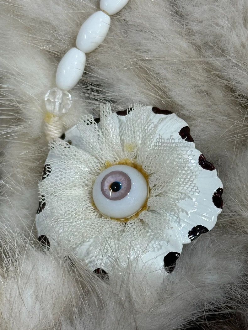 Undercover Beautiful Eye Necklace from UNDERCOVER Size ONE SIZE - 2 Thumbnail