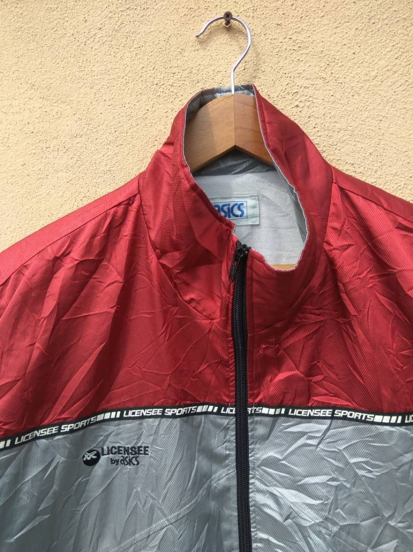 Asics Vintage Asics windbreaker zipper light jacket Size US L / EU 52-54 / 3 - 1 Thumbnail