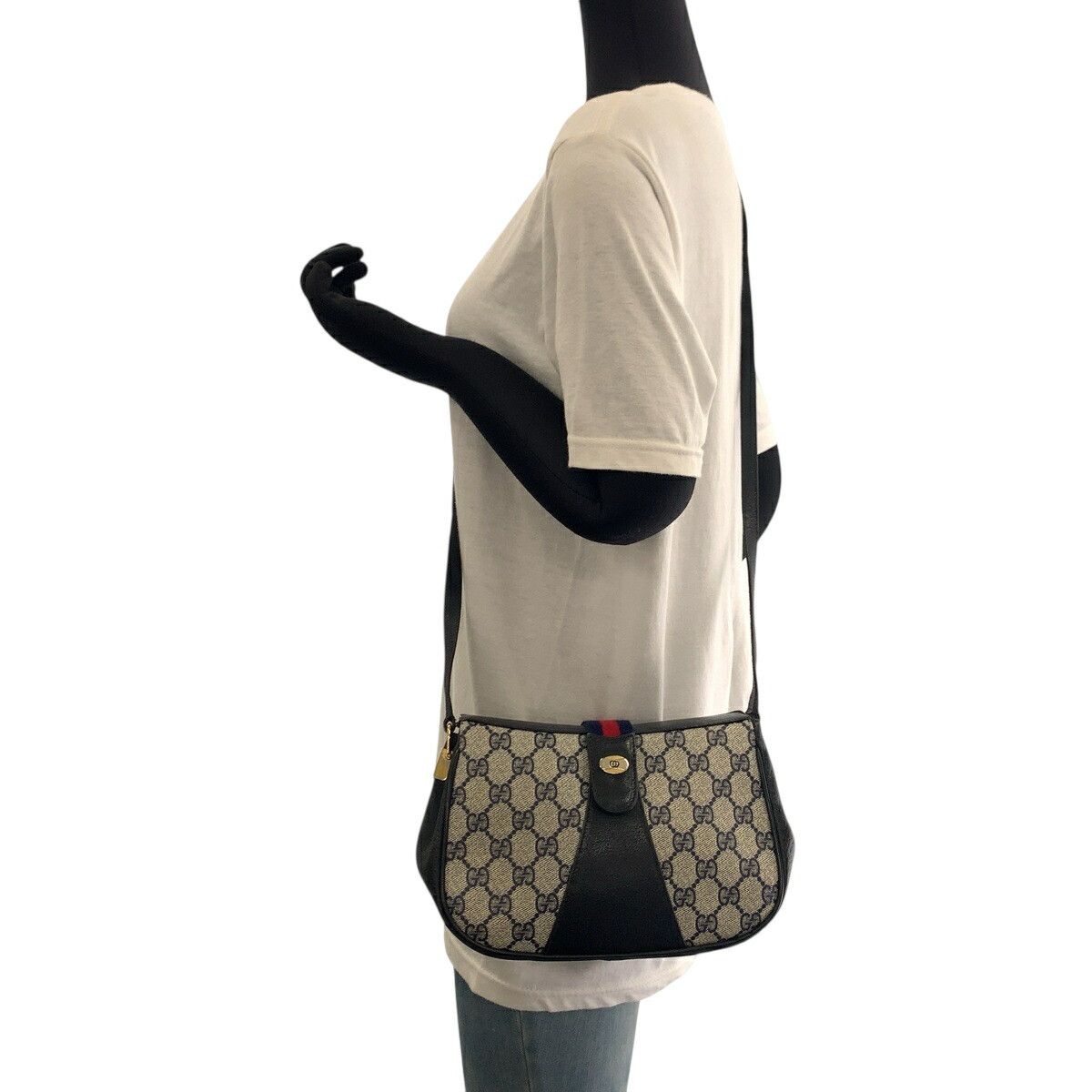 Gucci Gucci Gucci Old Gucci GG Supreme Canvas Shoulder Bag Canvas Shoulder Bag 66 02 024 DUTY FREE for USA Size ONE SIZE - 7 Thumbnail
