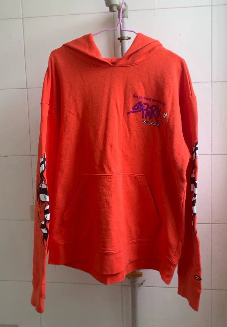 Chrome Hearts Chrome Hearts Red Hoodie with Flame Design Size US L / EU 52-54 / 3 - 2 Thumbnail