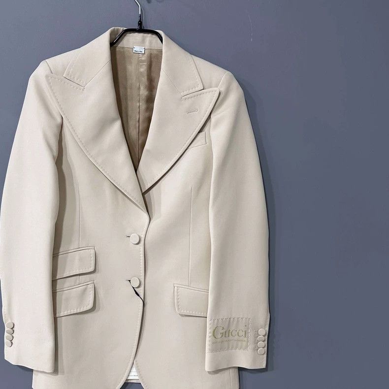 Gucci Gucci White Logo Embroidered Blazer Size US S / EU 44-46 / 1 - 2 Thumbnail