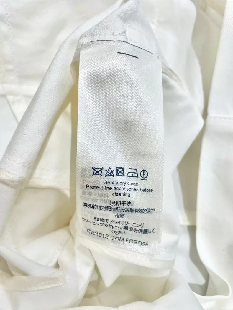 Louis Vuitton White Utility Dress by Louis Vuitton Size M / US 6-8 / IT 42-44 - 7 Thumbnail