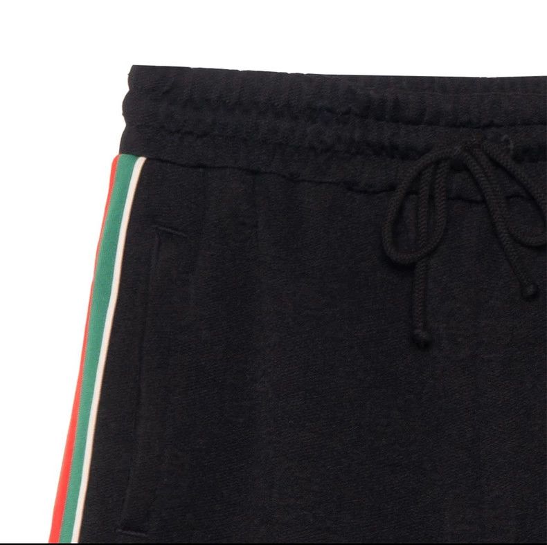 Gucci Gucci Logo Knit Bermuda Shorts Size US 32 / EU 48 - 6 Thumbnail
