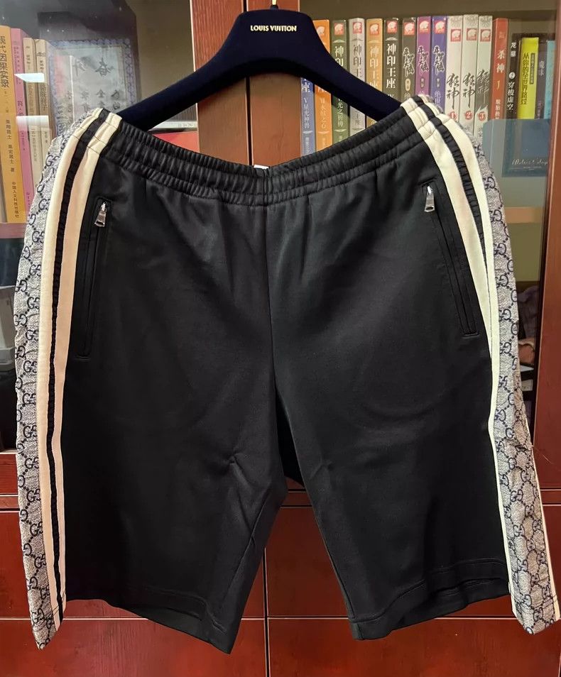 Gucci Gucci Snake Logo Shorts Size US 30 / EU 46 - 2 Thumbnail