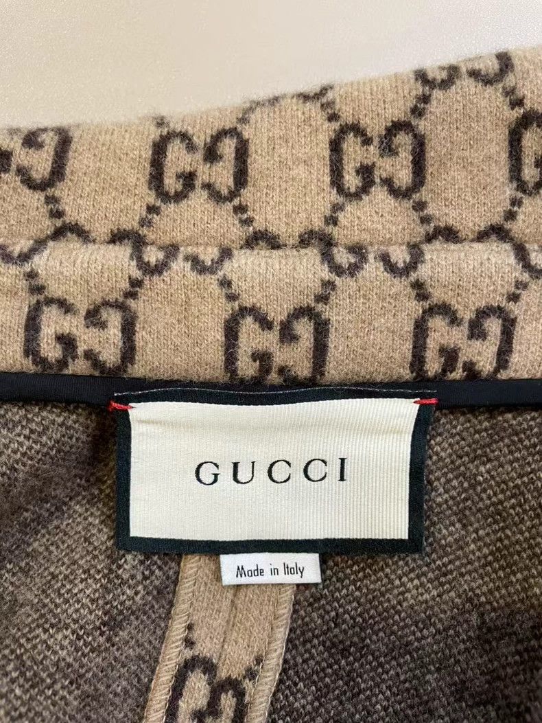 Gucci Gucci Logo Wool Cape Coat Size US M / EU 48-50 / 2 - 5 Thumbnail