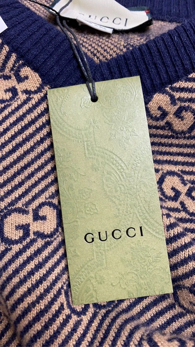 Gucci Gucci V-Neck Knit Sweater in Beige Size US M / EU 48-50 / 2 - 6 Thumbnail