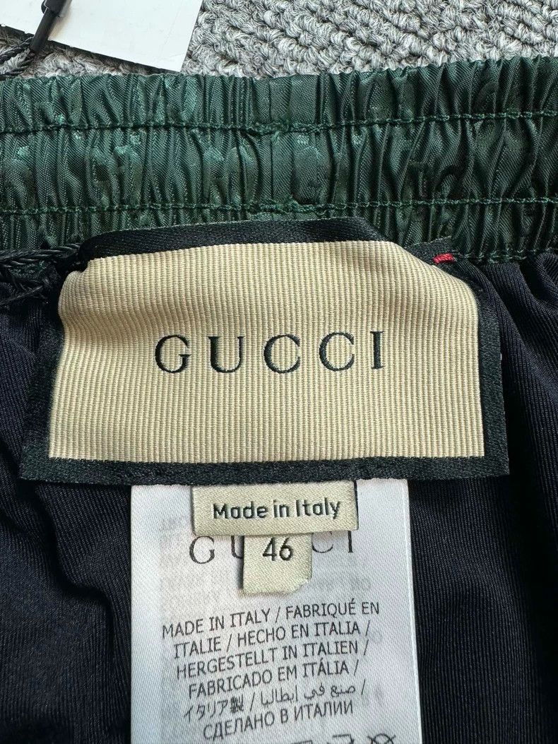 Gucci Gucci Green Logo Patterned Shorts Size US 31 - 4 Thumbnail