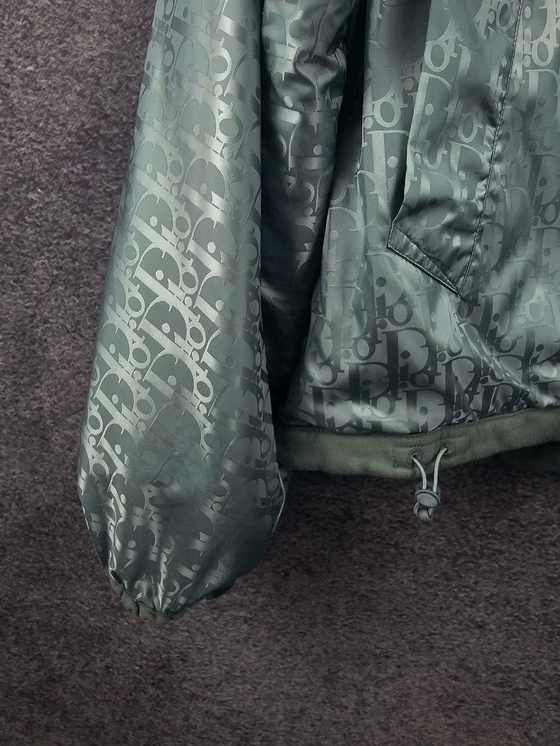 Dior Dior Hooded Printed Jacket in Green Size US XS / EU 42 / 0 - 5 Thumbnail