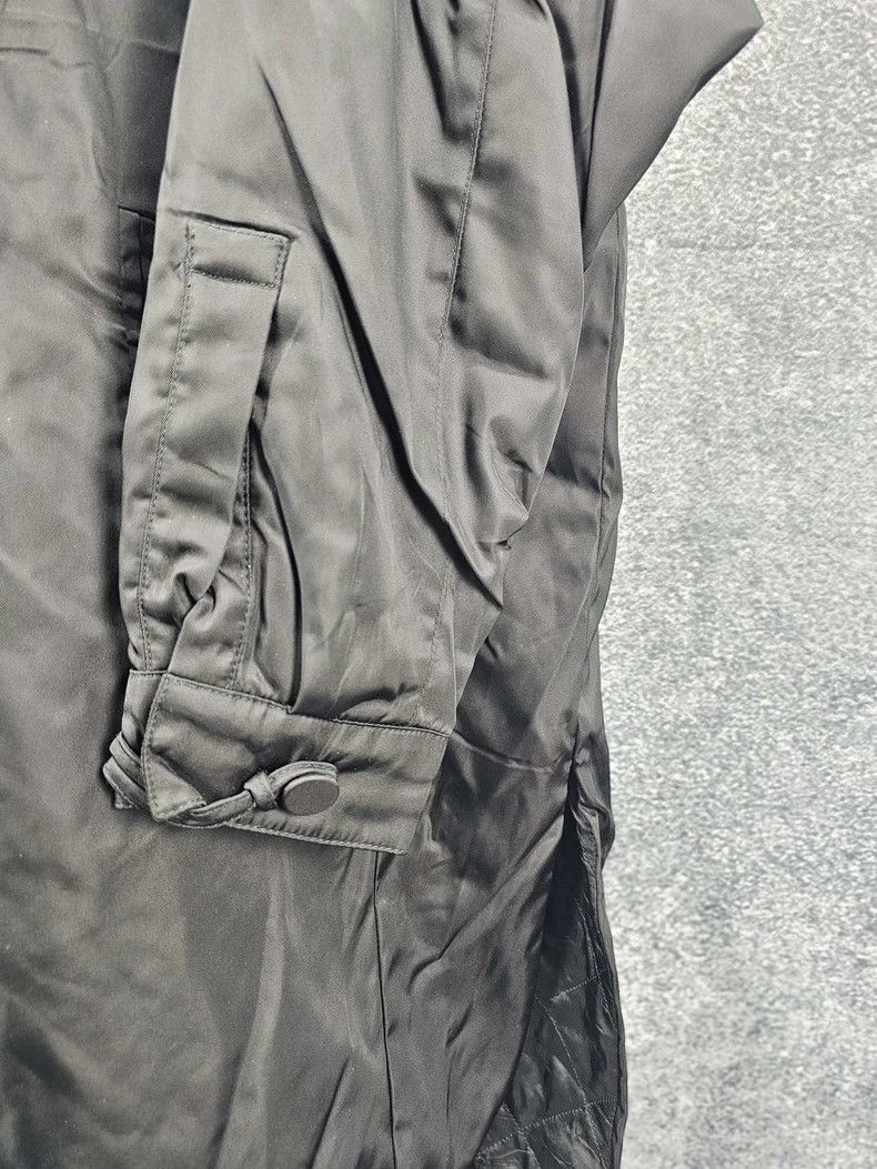 Prada Black Hooded Windbreaker Jacket Size US M / EU 48-50 / 2 - 6 Thumbnail