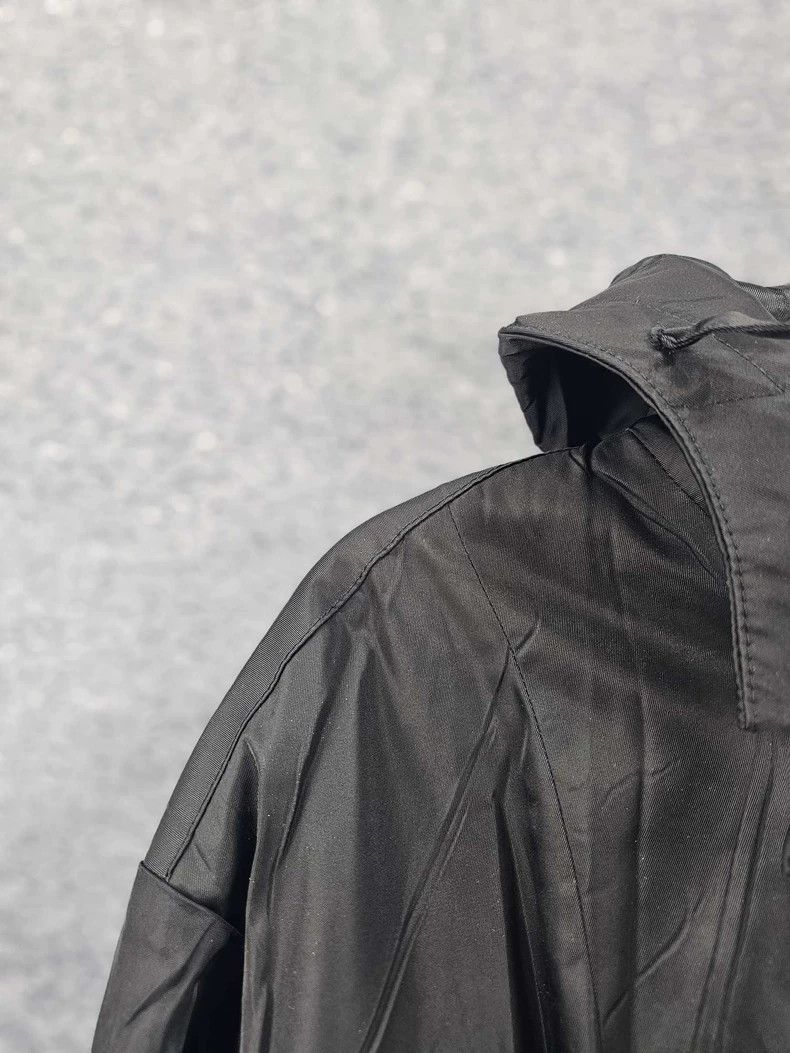 Prada Black Hooded Windbreaker Jacket Size US M / EU 48-50 / 2 - 3 Thumbnail
