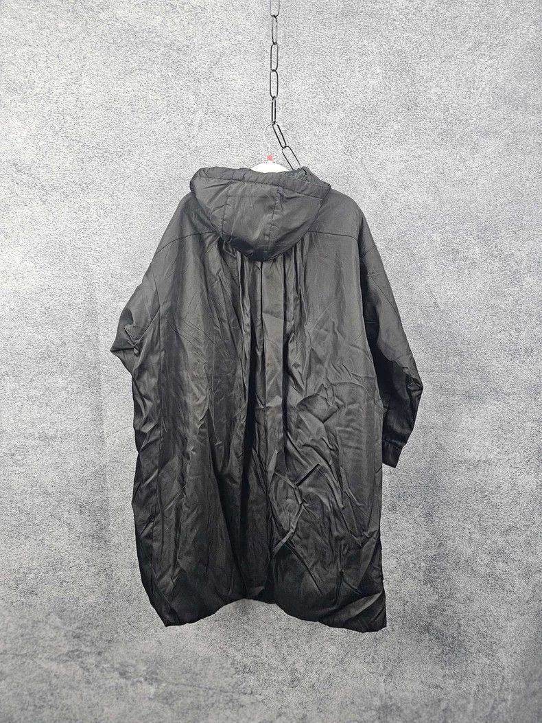 Prada Black Hooded Windbreaker Jacket Size US M / EU 48-50 / 2 - 2 Thumbnail