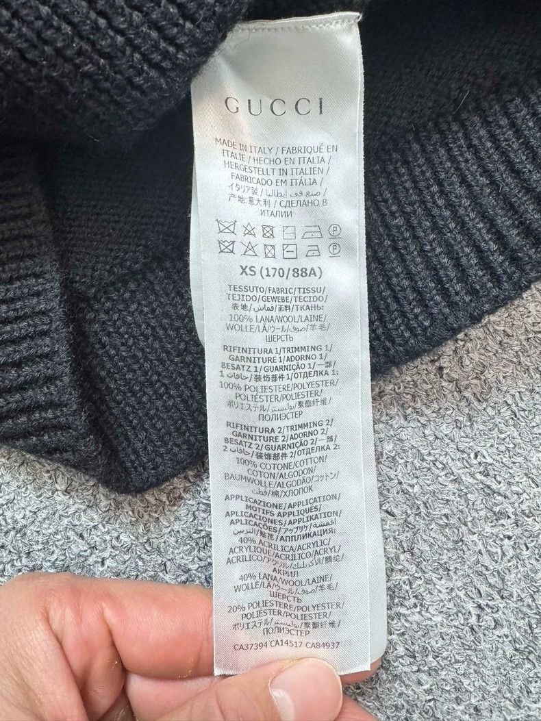 Gucci Gucci Black Wool Knit Cardigan with Bee Size US XS / EU 42 / 0 - 5 Thumbnail