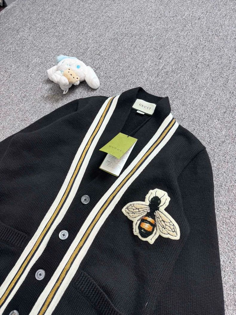 Gucci Gucci Black Wool Knit Cardigan with Bee Size US XS / EU 42 / 0 - 3 Thumbnail