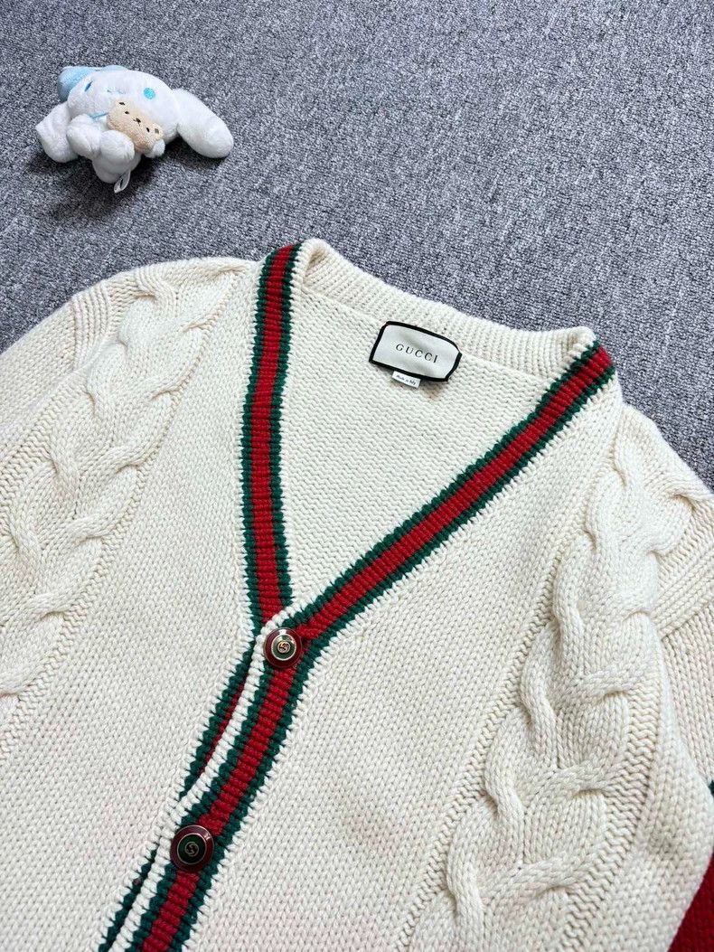 Gucci Gucci White Knit Cardigan with Red Green Stripes Size US S / EU 44-46 / 1 - 3 Thumbnail