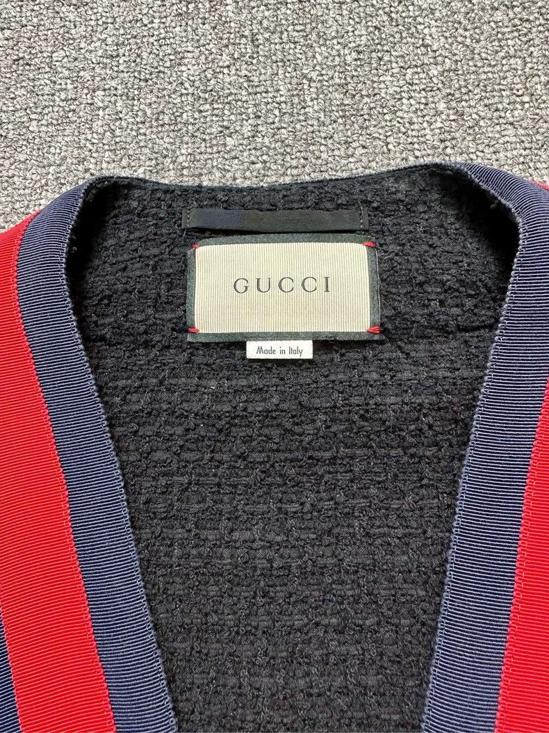 Gucci Gucci Red Blue V-Neck Cardigan Sweater Size US M / EU 48-50 / 2 - 3 Thumbnail