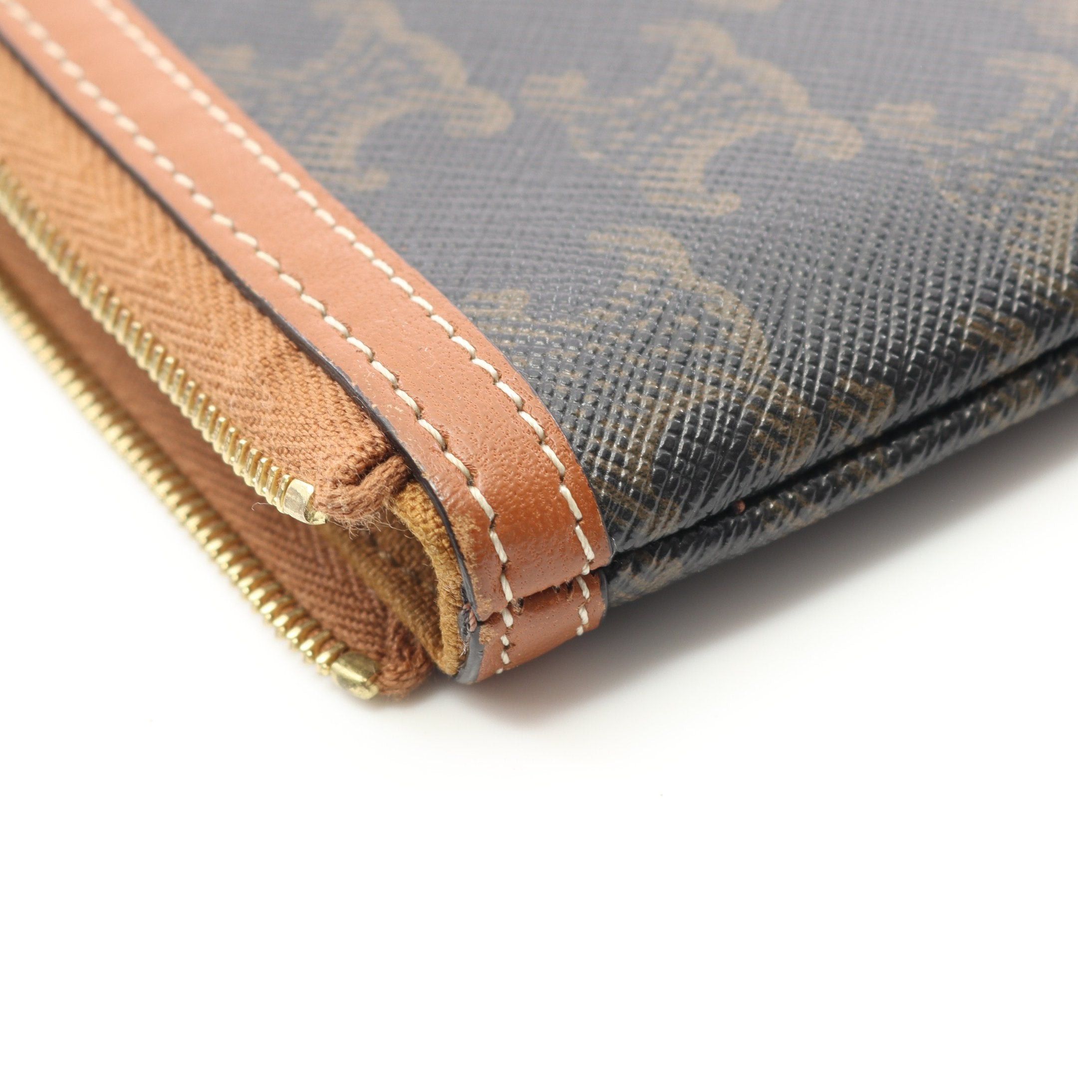 Celine Celine Triomphe Pouch Leather Black Brown Size ONE SIZE - 8 Thumbnail