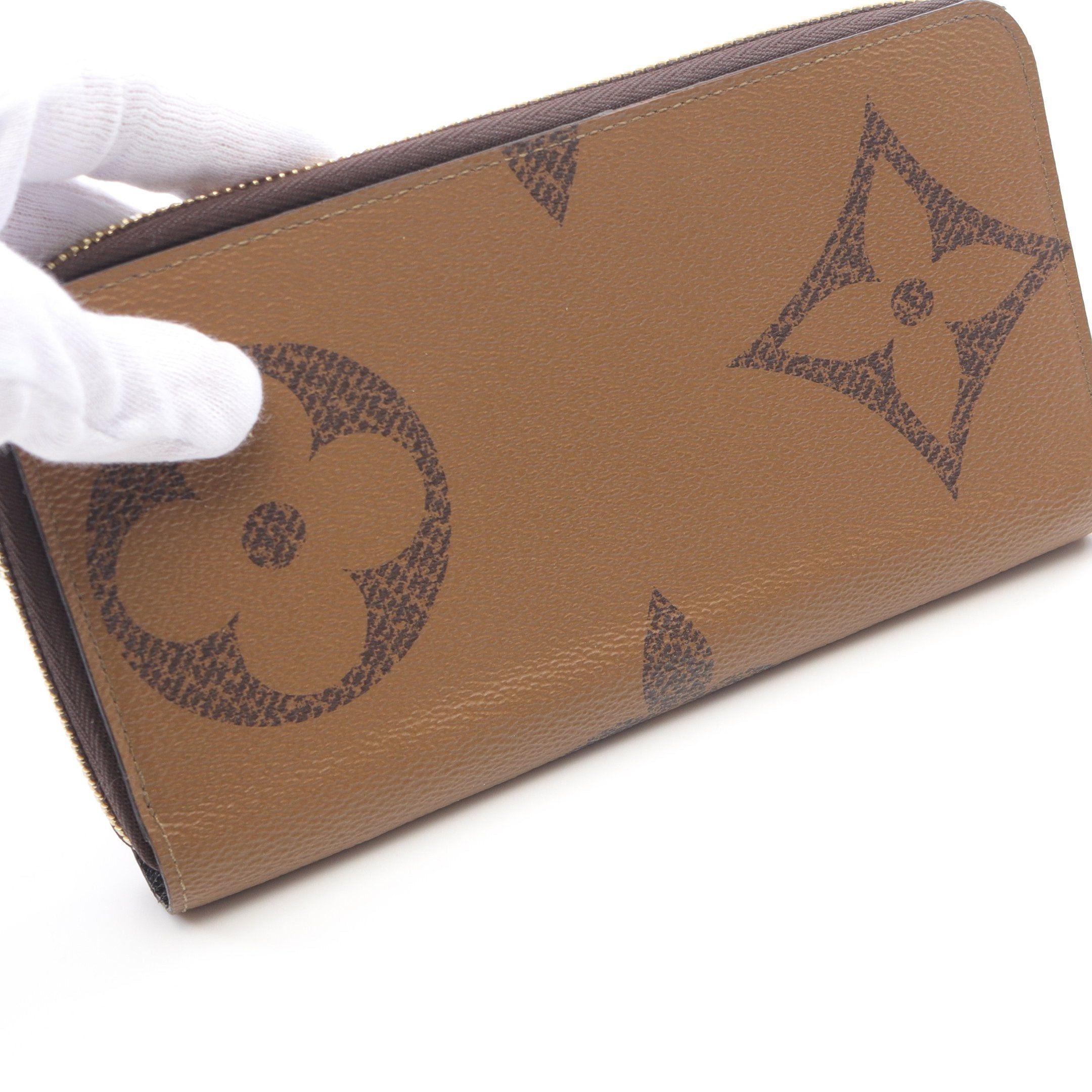Louis Vuitton Louis Vuitton Zippy Wallet Monogram Giant Reverse Round Zipper Long Leather Light Brown Size ONE SIZE - 8 Thumbnail