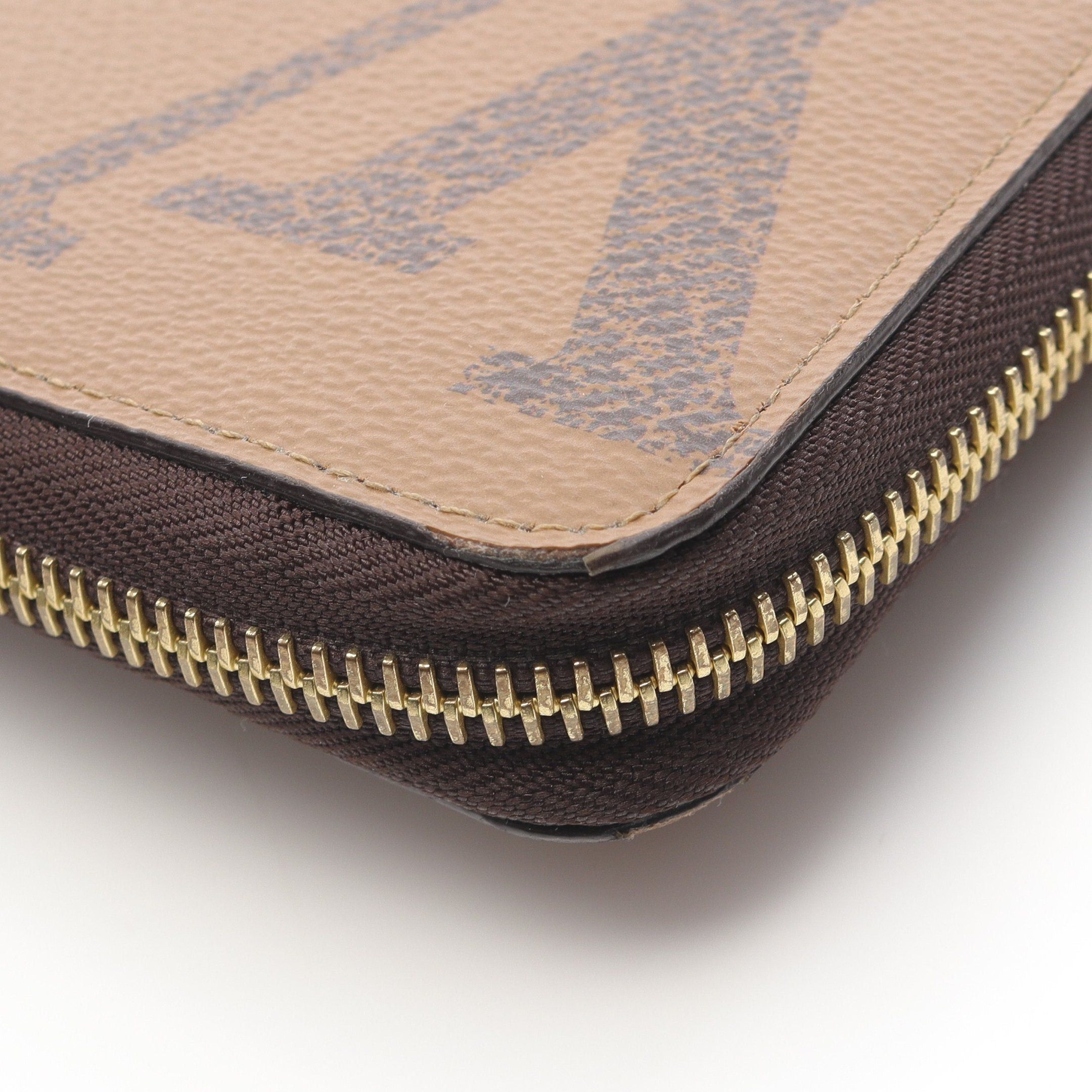 Louis Vuitton Louis Vuitton Zippy Wallet Monogram Giant Reverse Round Zipper Long Leather Light Brown Size ONE SIZE - 9 Thumbnail