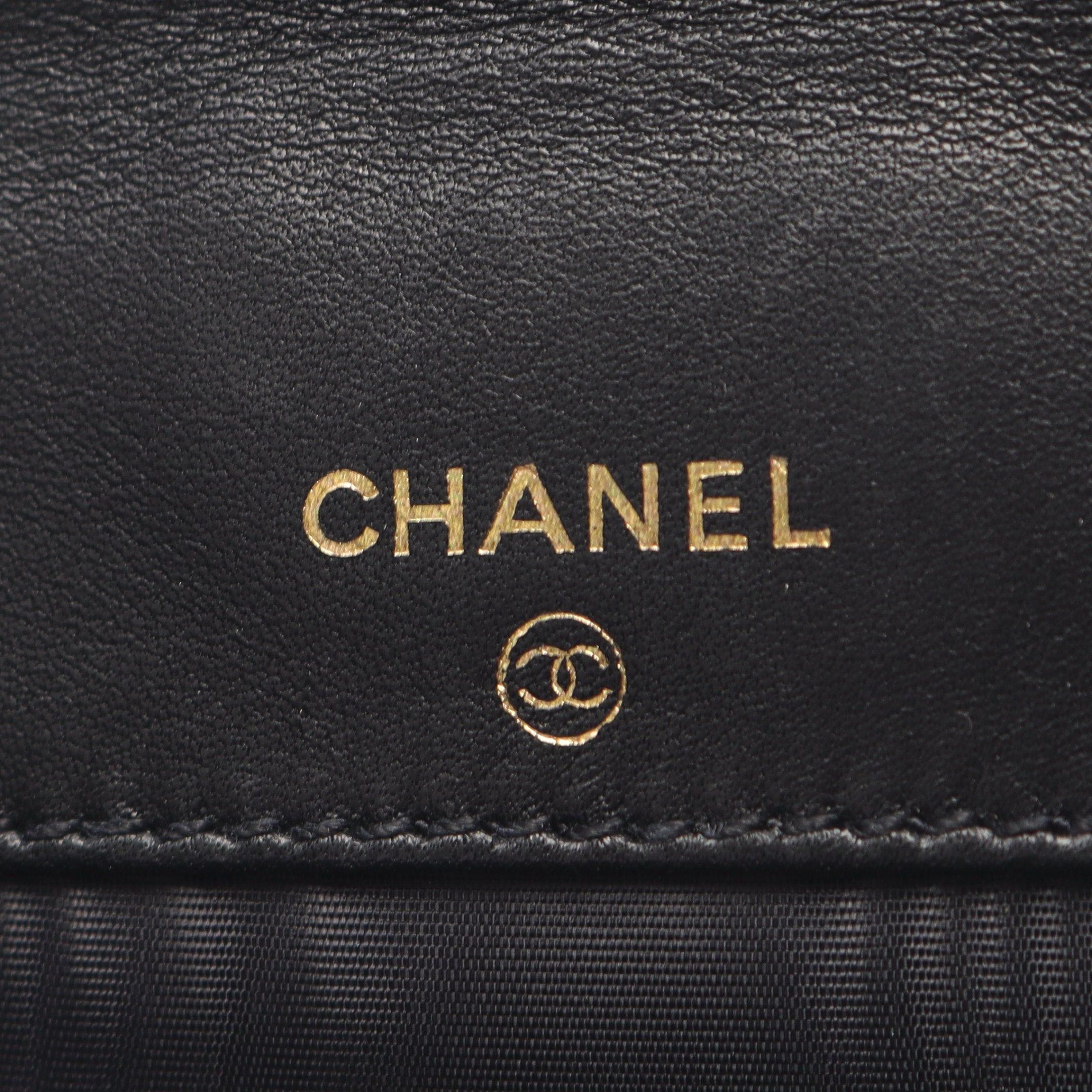 Chanel Chanel Coco Mark Double Hook Wallet Bi-Fold Caviar Skin Black Gold Hardware Size ONE SIZE - 4 Thumbnail