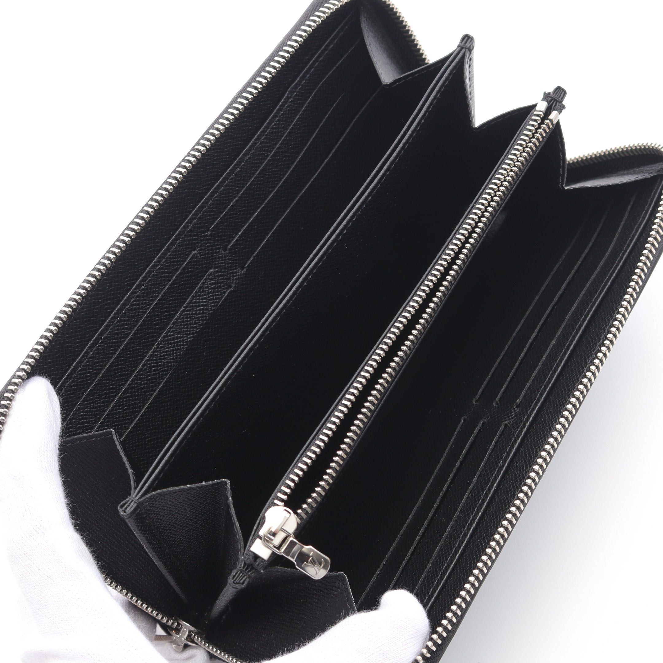 Louis Vuitton Louis Vuitton Zippy Wallet Epi Noir Round Zipper Long Leather Black Size ONE SIZE - 3 Thumbnail