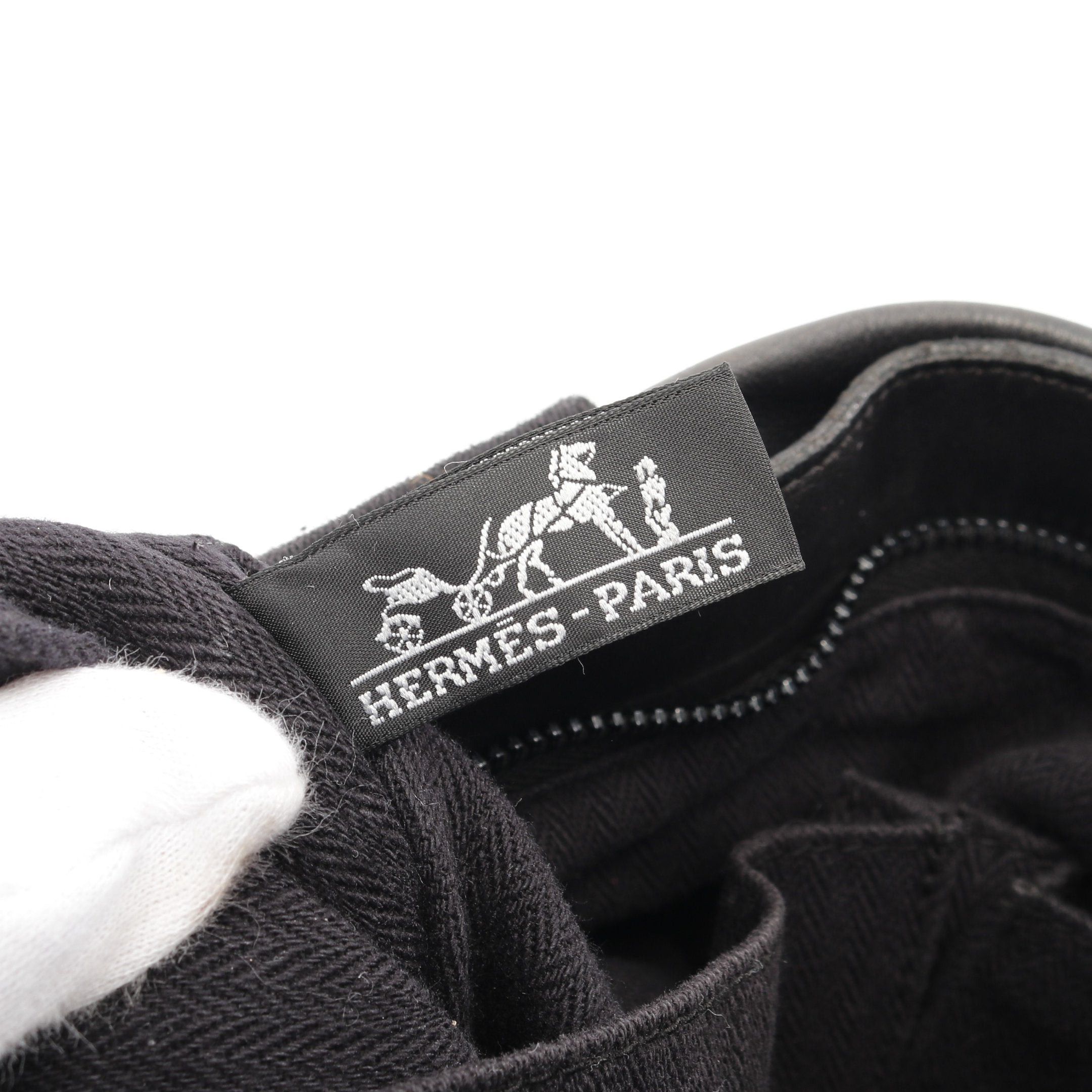 Hermes Hermes Caravan Horizontal Mm Handbag Veau Derma Black Silver Hardware Size ONE SIZE - 4 Thumbnail