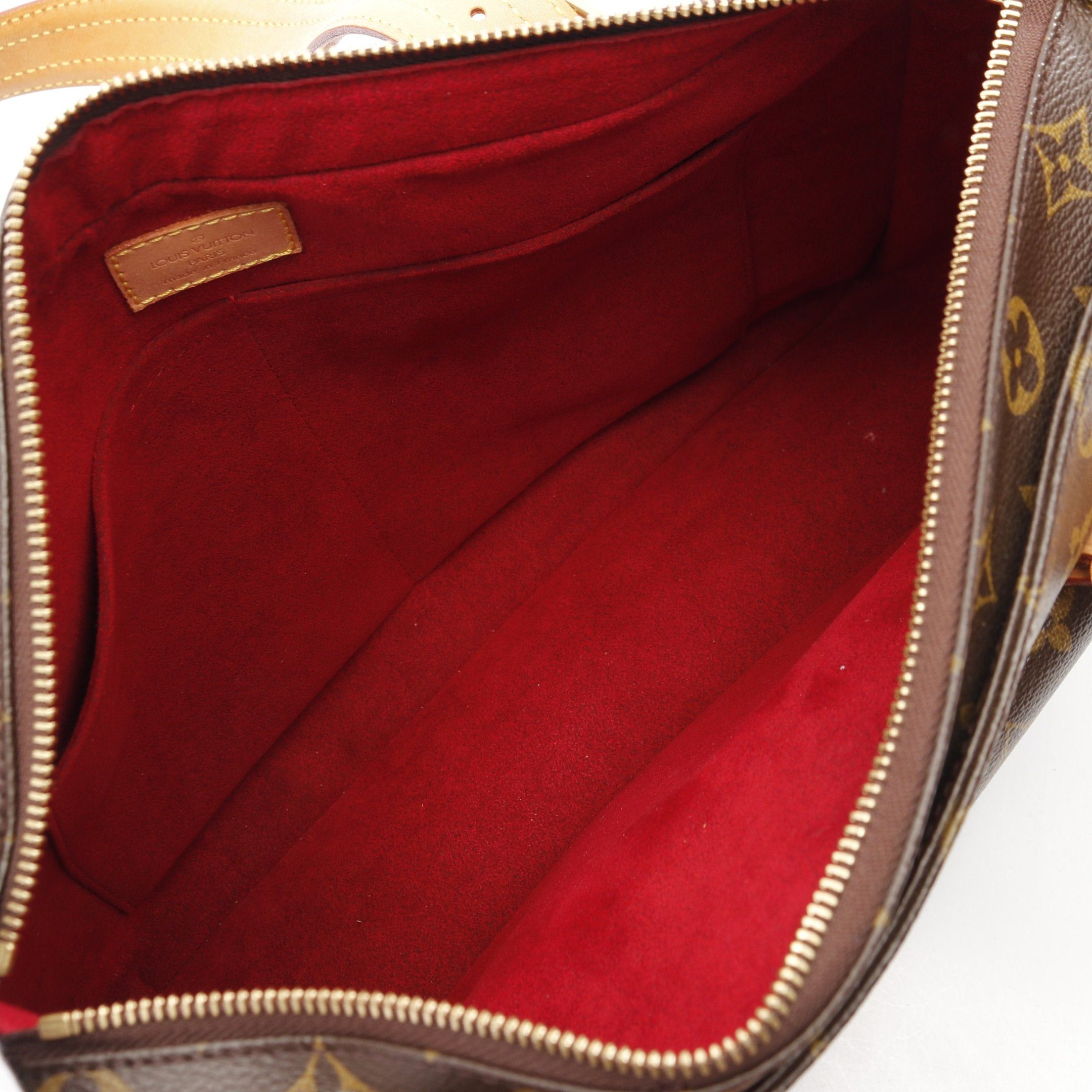 Louis Vuitton Louis Vuitton Multi-Priest Monogram Handbag Leather Brown Size ONE SIZE - 3 Thumbnail