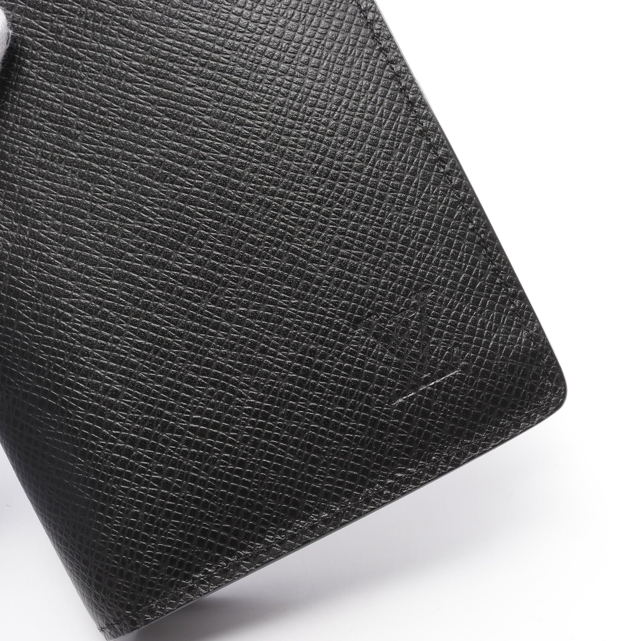 Louis Vuitton Louis Vuitton Portefeuil Brother Taiga Ardoise Bi-Fold Long Wallet Leather Black Size ONE SIZE - 6 Thumbnail