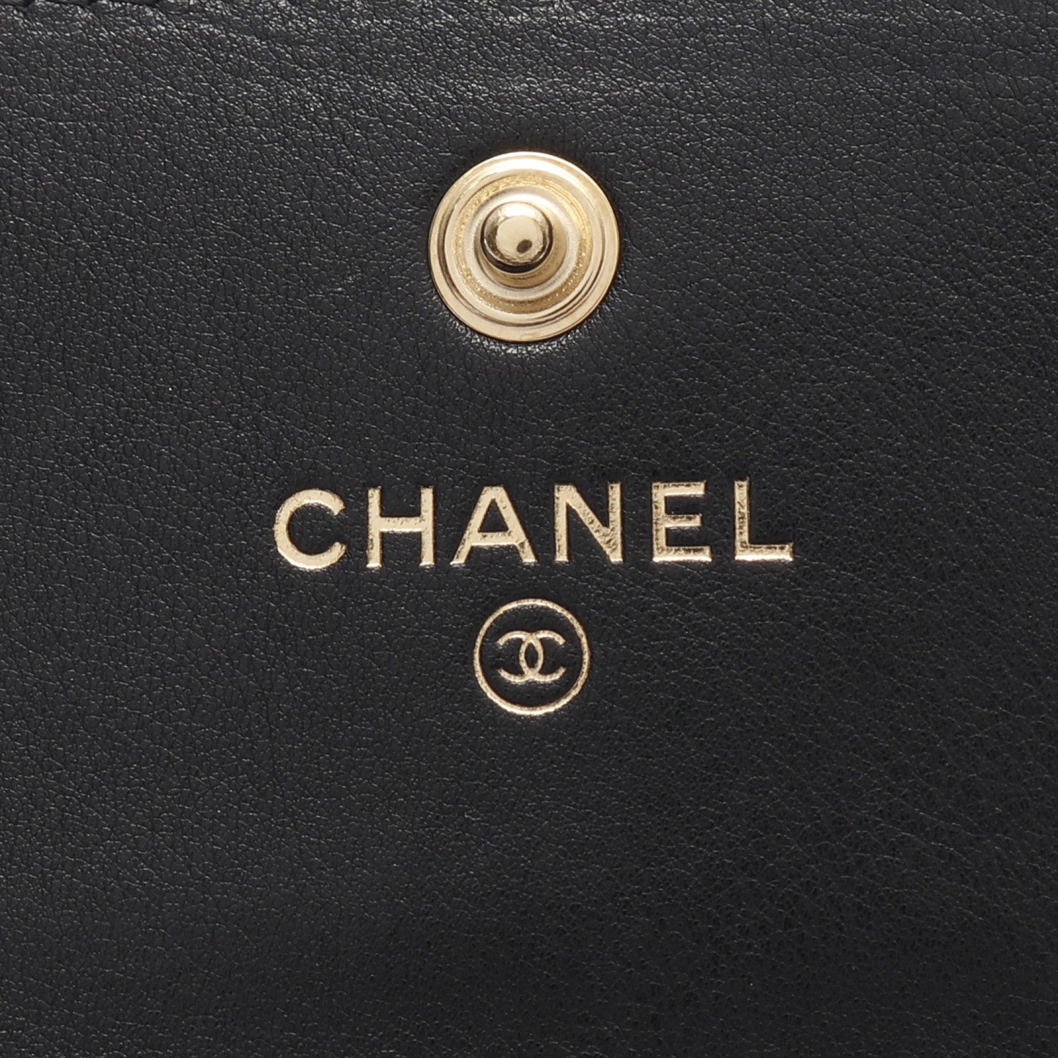 Chanel Chanel Matelasse Coco Mark Pearl Trifold Wallet Leather Black Gold Hardware Size ONE SIZE - 4 Thumbnail