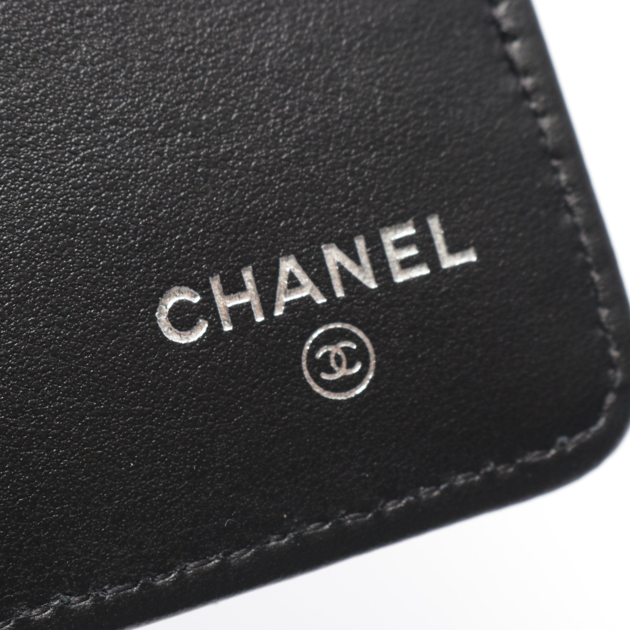 Chanel Chanel Matelasse Saw Black Bi-Fold Long Wallet Leather Silver Hardware Size ONE SIZE - 4 Thumbnail