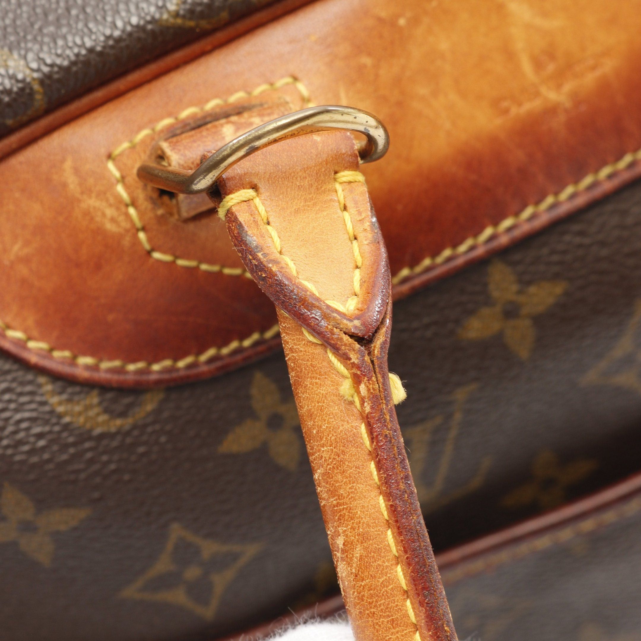 Louis Vuitton Louis Vuitton Deauville Bowling Vanity Monogram Handbag Leather Brown Size ONE SIZE - 6 Thumbnail