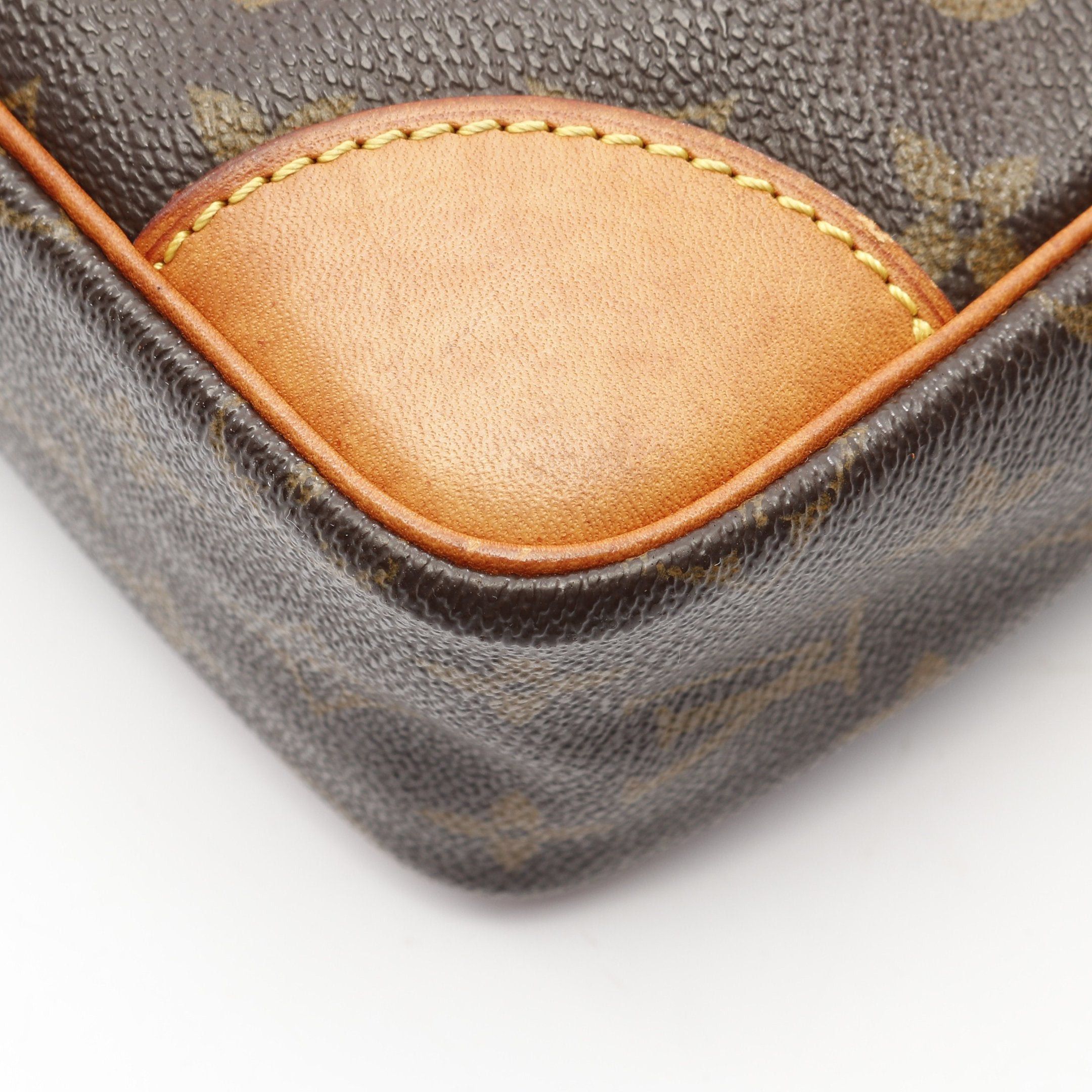Louis Vuitton Louis Vuitton Trocadero 27 Monogram Shoulder Bag Leather Brown Size ONE SIZE - 9 Thumbnail