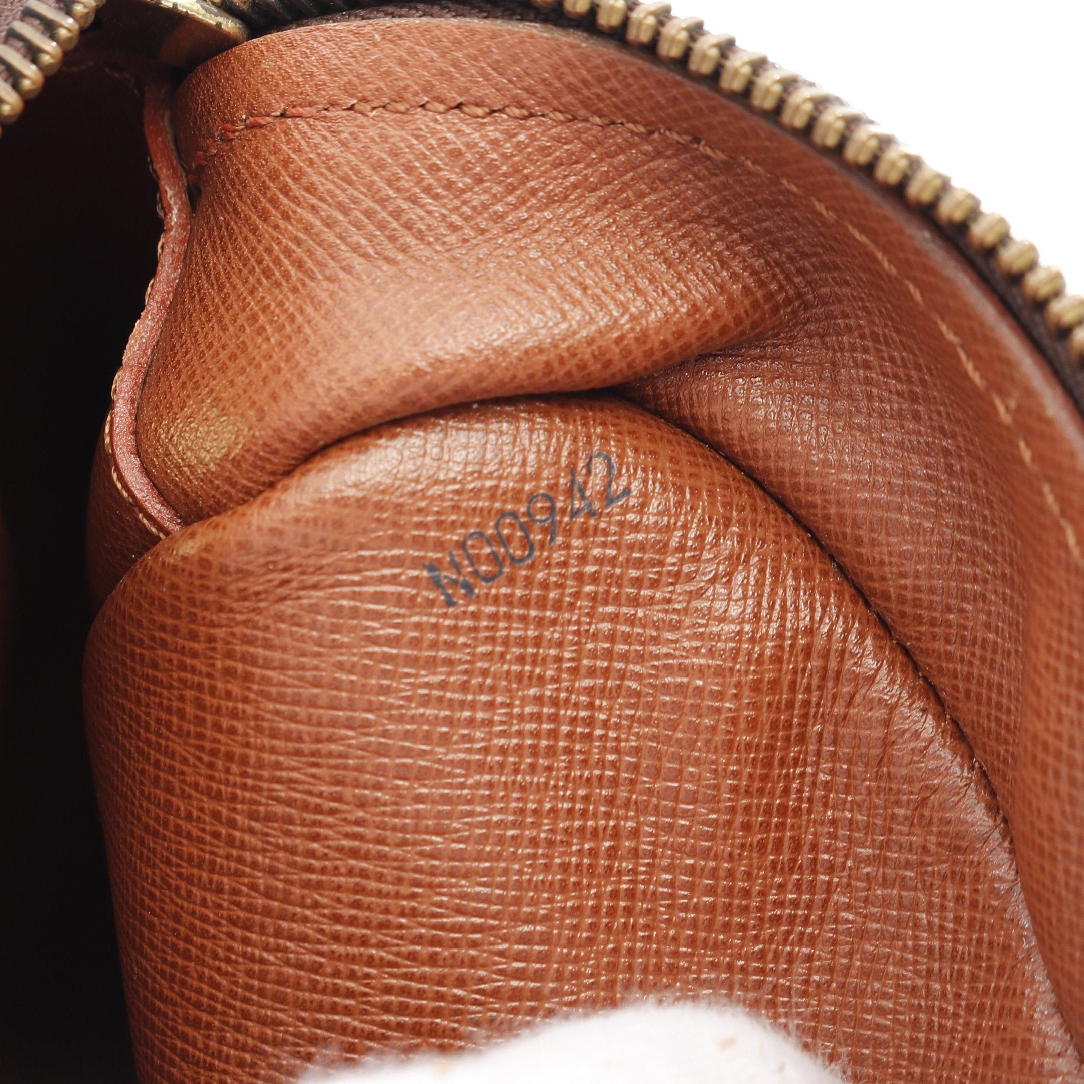 Louis Vuitton Louis Vuitton Trocadero 27 Monogram Shoulder Bag Leather Brown Size ONE SIZE - 5 Thumbnail