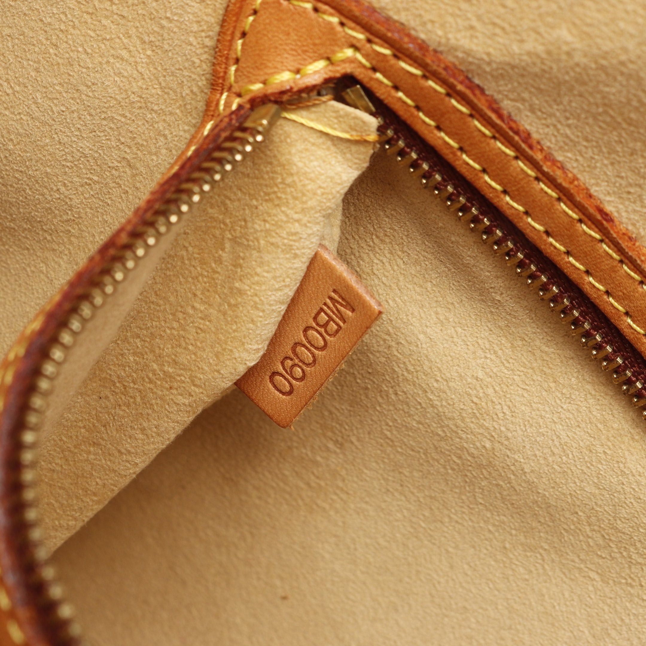 Louis Vuitton Louis Vuitton Babylon Monogram Shoulder Bag Leather Brown Size ONE SIZE - 5 Thumbnail