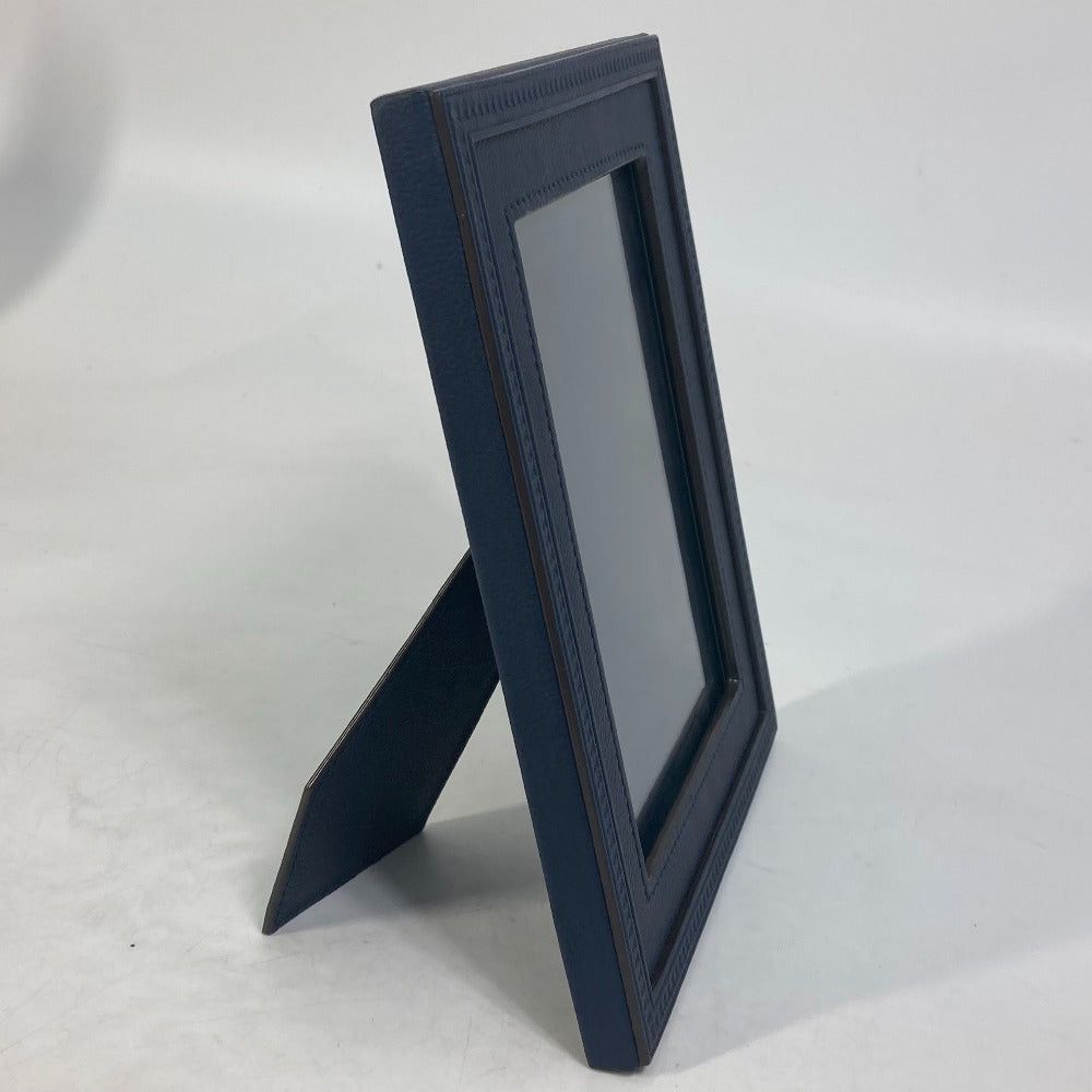 Louis Vuitton Louis Vuitton R98155 Lv Logo Cardinal (Catholic Prelate, Number Characteristic, Etc.) Photoanri Mm Framed Pictures Photo Stand Picture Frame (With Stand) Leather Unisex Navy Size ONE SIZE - 8 Thumbnail