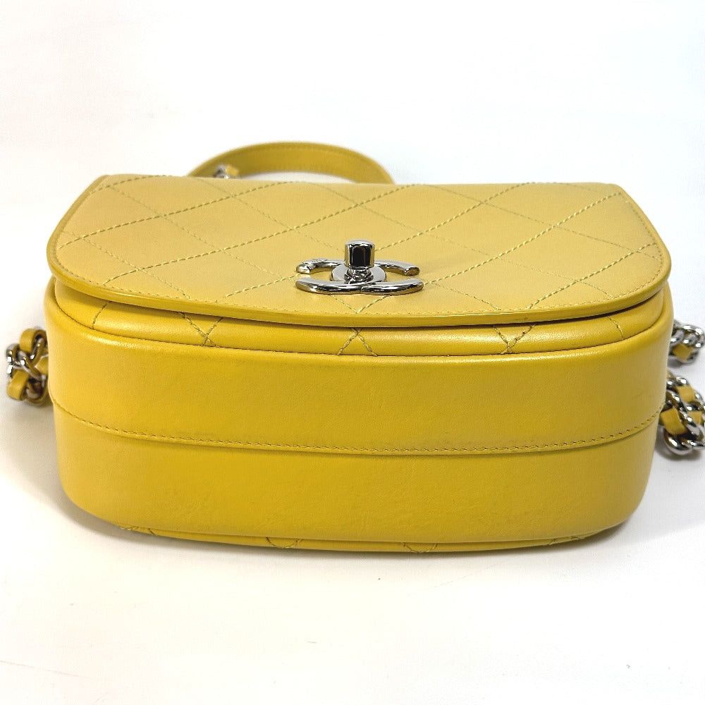 Chanel Cc Coma Mark Stitches Matelasse Chain Double Handbag Diagonal Hanging (E.G. Of A Rocket) Shoulder Bag Calfskin Women Yellowish