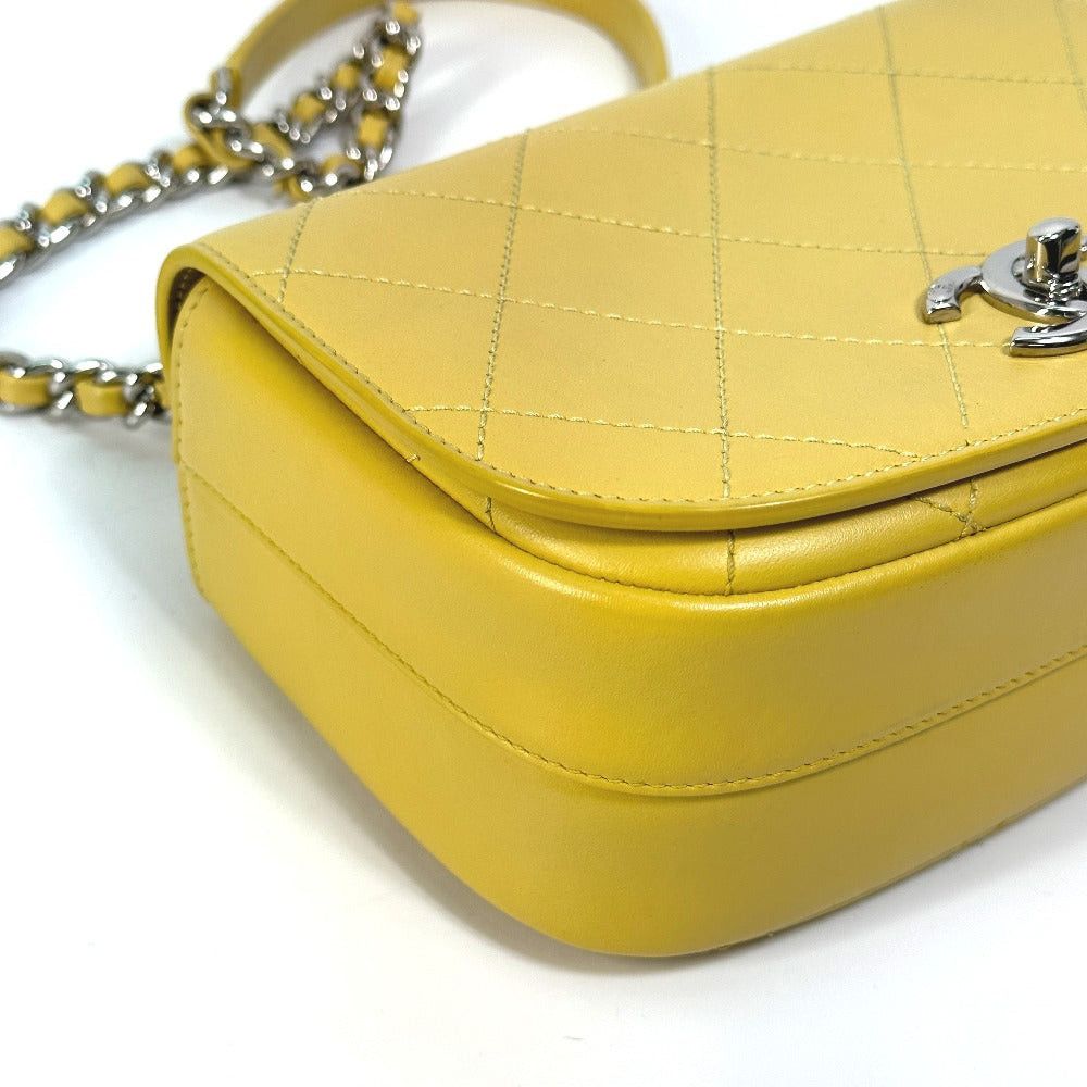Chanel Cc Coma Mark Stitches Matelasse Chain Double Handbag Diagonal Hanging (E.G. Of A Rocket) Shoulder Bag Calfskin Women Yellowish