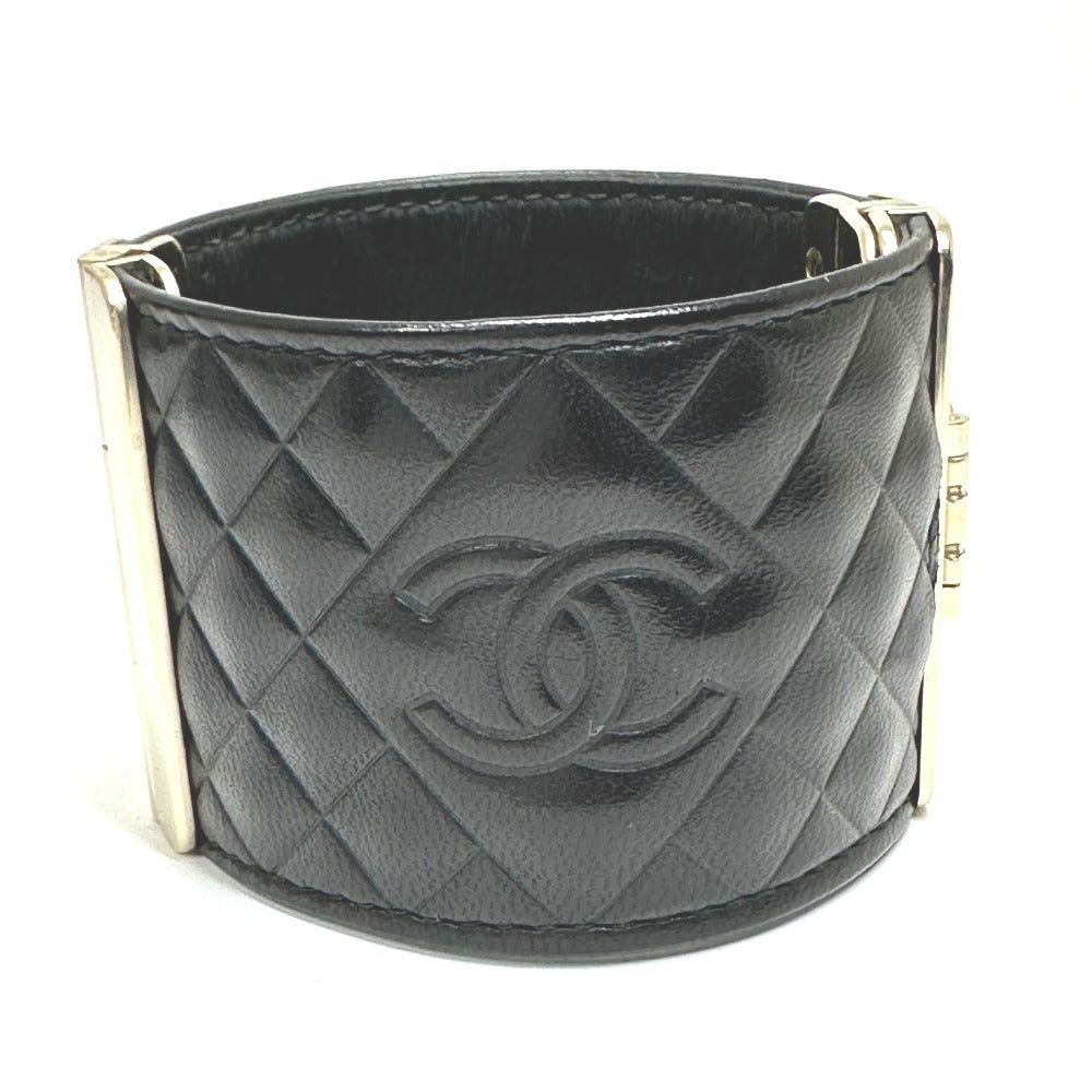 Chanel Chanel Cc Coma Mark Matelasse B17P Accessories Bangle Leather Women Black Size ONE SIZE - 3 Thumbnail