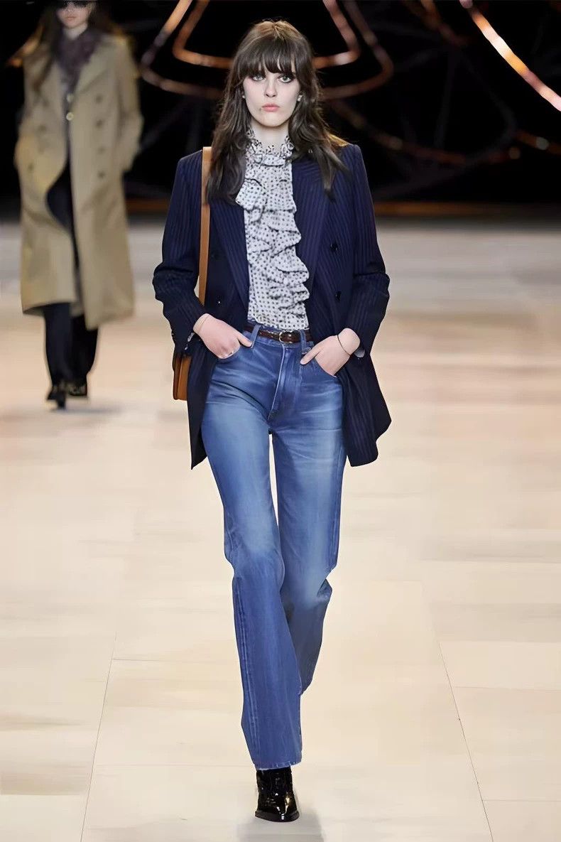 Celine Celine Dylan Flared Denim Jeans in Blue Size US 27 - 6 Thumbnail