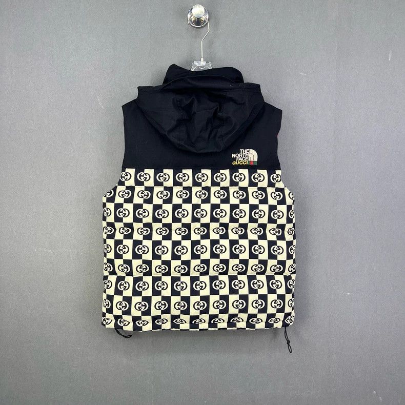 Gucci Gucci North Face Checkered Logo Vest Size US M / EU 48-50 / 2 - 2 Thumbnail