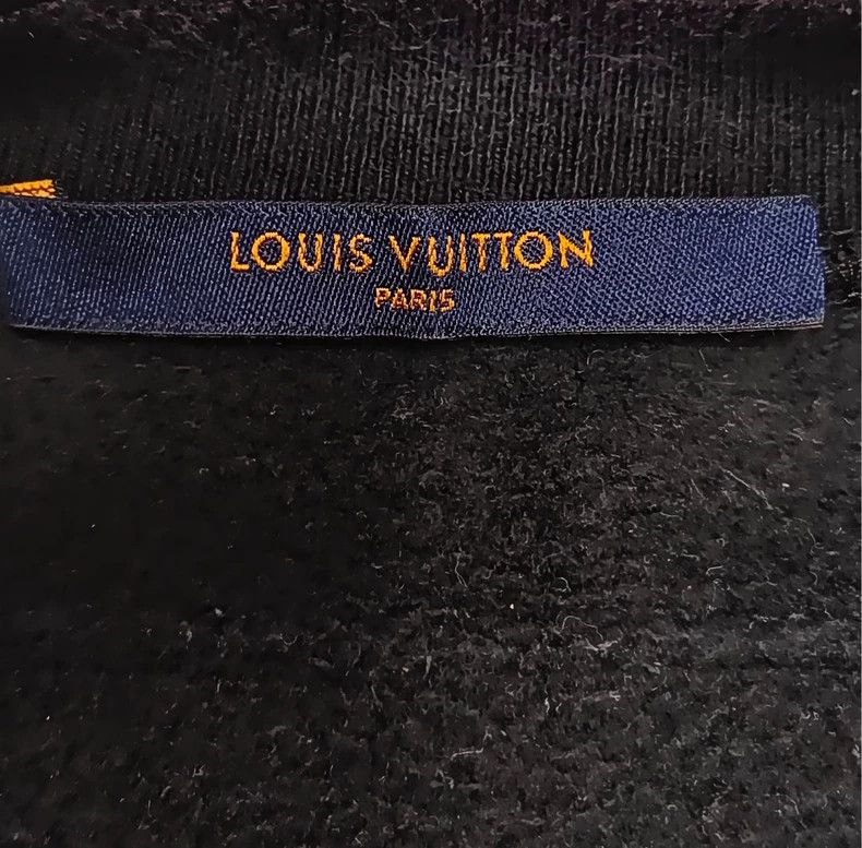 Louis Vuitton Louis Vuitton Classic Embroidered Sweatshirt Size US L / EU 52-54 / 3 - 4 Thumbnail