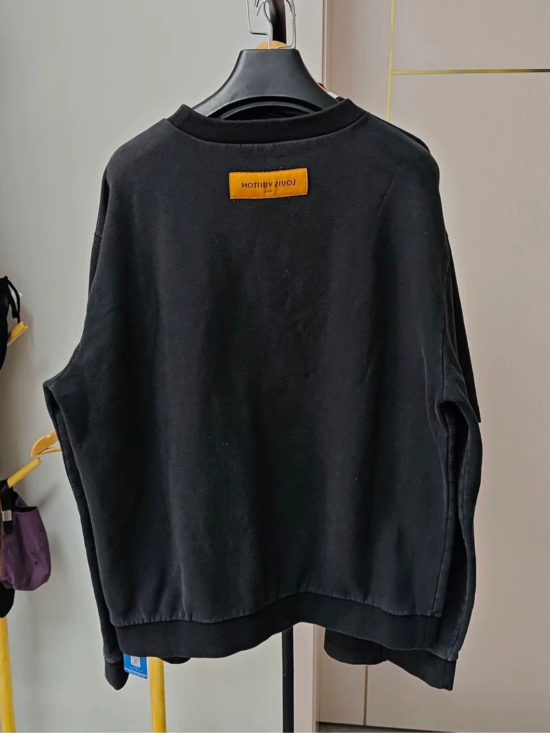 Louis Vuitton Louis Vuitton Classic Embroidered Sweatshirt Size US L / EU 52-54 / 3 - 2 Thumbnail