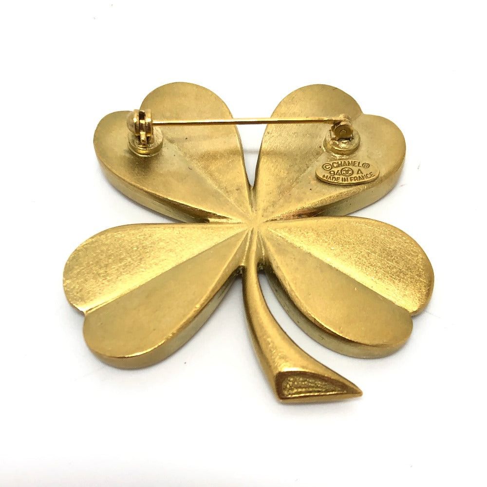 Chanel Chanel 94A Clover Brooch Accessories Fashion Accessory Metal Women Gold Size ONE SIZE - 2 Thumbnail
