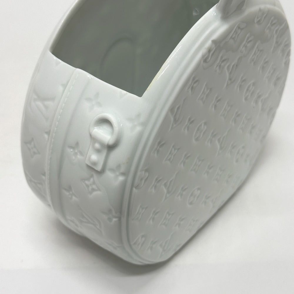 Louis Vuitton Louis Vuitton Gi0576 Monogram Vase Porcelain Flower Interior (Flower) China Unisex White Size ONE SIZE - 10 Thumbnail