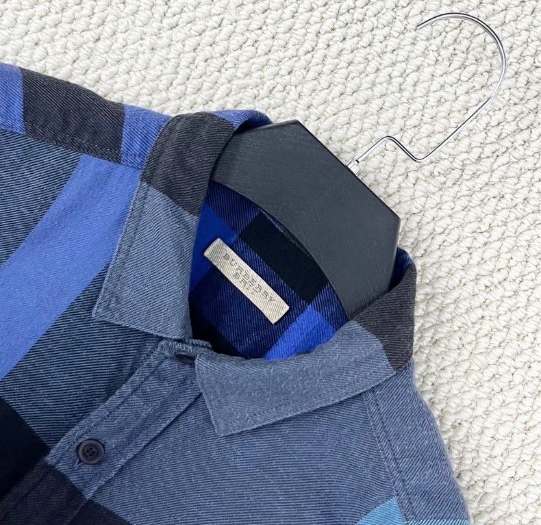 Burberry Burberry Blue Plaid Long Sleeve Shirt Jacket-yf Size US M / EU 48-50 / 2 - 3 Thumbnail