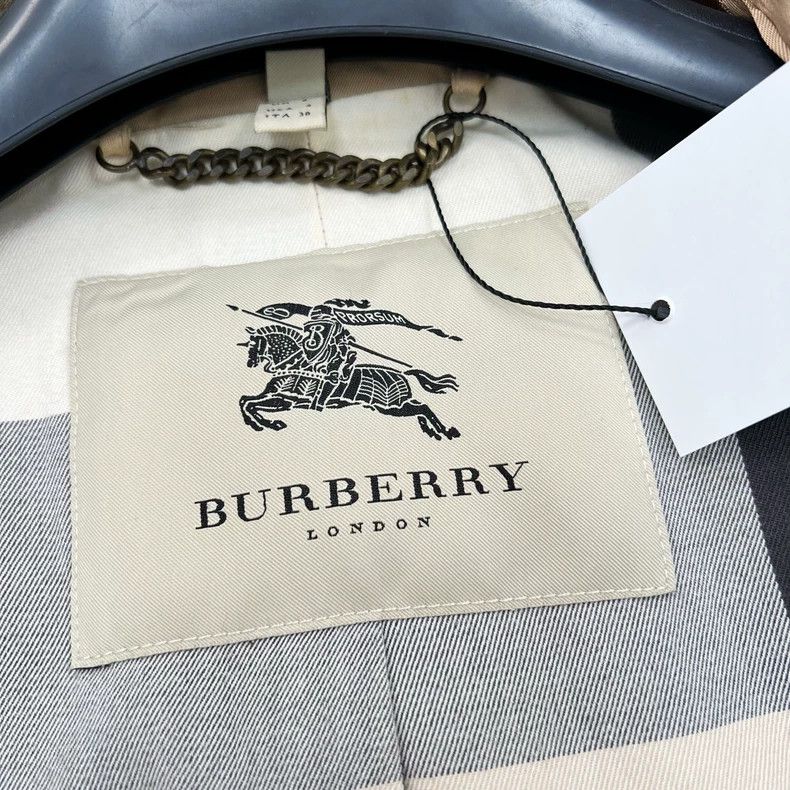Burberry Burberry Beige Double-Breasted Trench Coat-yf Size US XS / EU 42 / 0 - 6 Thumbnail
